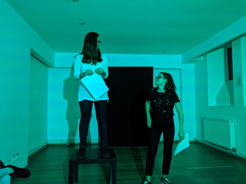 Sesiunea de Primăvară începe din 19 martie. Cursuri de teatru pentru copii şi multă engleză conversaţională